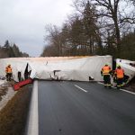 Kvůli nehodě byla uzavřena dálnice D3. Náledí trápí řidiče napříč krajem