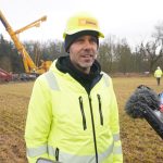 VIDEO: Lávka je na místě. Unikátní podívanou v Dražejově si nenechaly ujít desítky zvědavců