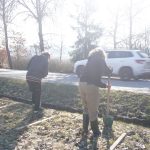 Blíží se jarní tah žab. Dobrovolníci staví na Strakonicku zábrany u silnic