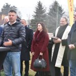 VIDEO: V Hluboké nad Vltavou poklepali na základní kámen nového zimního stadionu. V sobotu ve staré Kuki aréně zhasnou