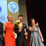 Na jezdeckém plese v Písku se sešly jihočeské legendy i talenty. Za úspěchy roku 2025 přebírali ceny jezdci i chovatelé