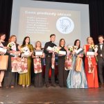 Na jezdeckém plese v Písku se sešly jihočeské legendy i talenty. Za úspěchy roku 2025 přebírali ceny jezdci i chovatelé