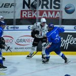 VIDEO: Sérii vyloučení vystřídala série gólová. Kohouti si poradili s Chomutovem 3:0