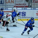 VIDEO: Sérii vyloučení vystřídala série gólová. Kohouti si poradili s Chomutovem 3:0