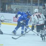 VIDEO: Sérii vyloučení vystřídala série gólová. Kohouti si poradili s Chomutovem 3:0