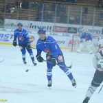 VIDEO: Sérii vyloučení vystřídala série gólová. Kohouti si poradili s Chomutovem 3:0