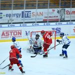 VIDEO: Kohouti nestačili v extralize dorostu na Slavii. Body se vzdálily už v první třetině