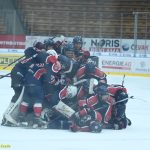VIDEO: Stöhr mohl rozhodnout z trestného střílení o všech bodech! Kohouti pak prohráli s Wolves v prodloužení