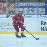 VIDEO: Kohouti nestačili v extralize dorostu na Slavii. Body se vzdálily už v první třetině