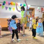 Video: V Milísku se z dětí stávají hrdinové i princezny