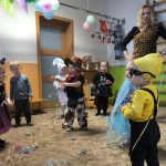 Video: V Milísku se z dětí stávají hrdinové i princezny