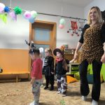 Video: V Milísku se z dětí stávají hrdinové i princezny