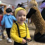 Video: V Milísku se z dětí stávají hrdinové i princezny