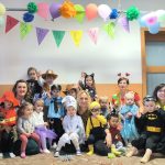 Video: V Milísku se z dětí stávají hrdinové i princezny