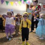 Video: V Milísku se z dětí stávají hrdinové i princezny