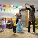 Video: V Milísku se z dětí stávají hrdinové i princezny