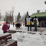 V Kamenném Újezdu slaví masopust po svém. Místo průvodu pořádají závod na lyžích a soutěž o nejlepší koblihu