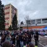 Masopustní průvod ovládl Sezimovo Ústí, na náměstí dorazily stovky masek