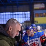 Benefiční hokejová exhibice se hrála pro Elišku Malou. Do Vimperka se vrátil rodák Šimon Hrubec