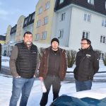 Stavební řízení dál kolabuje. Netrpěliví stavebníci staví načerno a platí radši pokuty