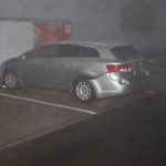 Řidička u obchodu ve Veselí nabourala jiné auto a ujela. Policie hledá ženu ze snímku a další svědky