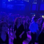 Video. Na plese v Písku tančil vítěz StarDance Oskar Hess a hrál Moondance orchestra