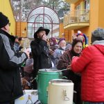 Veselské maškary vytáhly starostu z postele. Stonožka budila rozruch