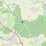 K nehodě na Táborsku letěl vrtulník. Řidiče vyprošťovali ze zdemolovaného auta hasiči