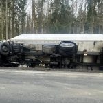 AKTUALIZOVÁNO: U Velké Turné se v noci stala vážná nehoda. Silnice je uzavřena