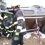 Vážná nehoda u Třebětic na Jindřichohradecku. Hasiči vyprošťovali dvě zraněné osoby