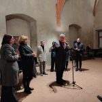 Bechyňská keramika ovládla gotický sál. Vernisáž propojila vzácné exponáty se vzpomínkami pamětníků