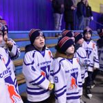 Benefiční hokejová exhibice se hrála pro Elišku Malou. Do Vimperka se vrátil rodák Šimon Hrubec