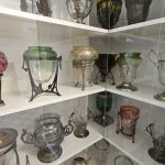 Zámek Dobrohoř zahájil sezonu. Před třinácti lety majitelé kupovali ruinu, teď nabízejí kulturní stánek