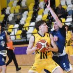 VIDEO: Mladí Sršni přišli o body až v poslední čtvrtině