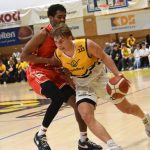 VIDEO: Sršni dusili favorita do poslední vteřiny