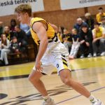 VIDEO: Sršni dusili favorita do poslední vteřiny