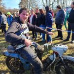 Motory burácely v blátě. Jubilejní pětadvacátý Fichtel day ovládl Karvánky