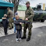 VIDEO: Táborští vojáci pro dobrou věc. Hokejová benefice na koupi zrakově ovládaného počítače pro Ediho se vydařila
