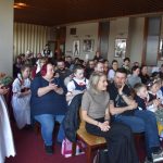 Hotelem Zvíkov zněly lidové písničky. Děti se sjely na soutěž Jihočeský zpěváček