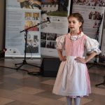 Hotelem Zvíkov zněly lidové písničky. Děti se sjely na soutěž Jihočeský zpěváček