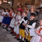 Hotelem Zvíkov zněly lidové písničky. Děti se sjely na soutěž Jihočeský zpěváček