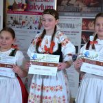 Hotelem Zvíkov zněly lidové písničky. Děti se sjely na soutěž Jihočeský zpěváček