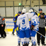 VIDEO: Milevsko ve třetí třetině přestřílelo Cheb a má první postupový mečbol!