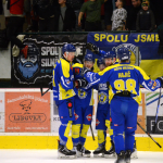 VIDEO: Milevsko ve třetí třetině přestřílelo Cheb a má první postupový mečbol!