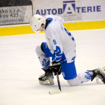 VIDEO: Milevsko ve třetí třetině přestřílelo Cheb a má první postupový mečbol!