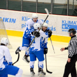 VIDEO: Milevsko ve třetí třetině přestřílelo Cheb a má první postupový mečbol!