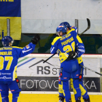 VIDEO: Milevsko ve třetí třetině přestřílelo Cheb a má první postupový mečbol!