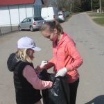 V Letech si uklidili obec. Některé nalezené odpadky překvapily