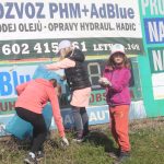 V Letech si uklidili obec. Některé nalezené odpadky překvapily