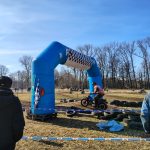 Motory burácely v blátě. Jubilejní pětadvacátý Fichtel day ovládl Karvánky